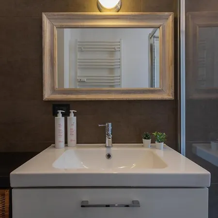 A Casa Di Stefania By Wonderful Italy Турин